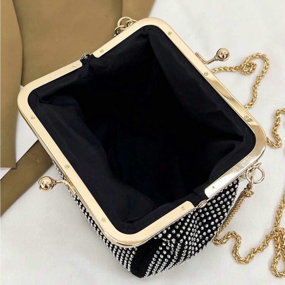 Fashionable Diamond & Chain Décor Clutch Bag With Handle - Picture 6 of 9